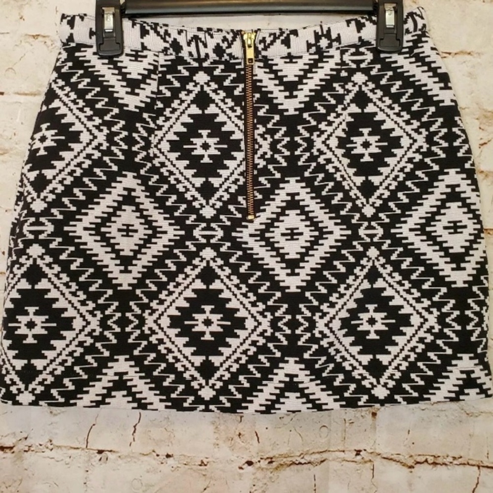 Topshop Mini Skirt - Picture 3 of 4
